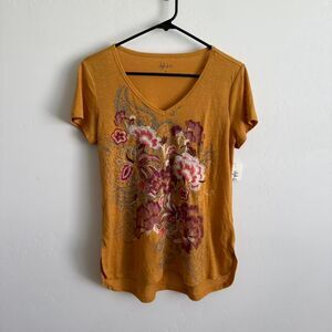 NWT Style and Co. XS Mustard yellow floral embroidered V-neck short sleeve shirt